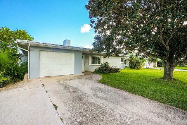 4 of 23 - 413 Willows Avenue, Port St. Lucie, FL