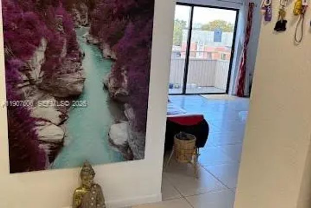 2 of 15 - 17600 Nw 68th Avenue #b4002, Hialeah, FL