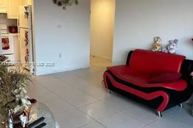 3 of 15 - 17600 Nw 68th Avenue #b4002, Hialeah, FL