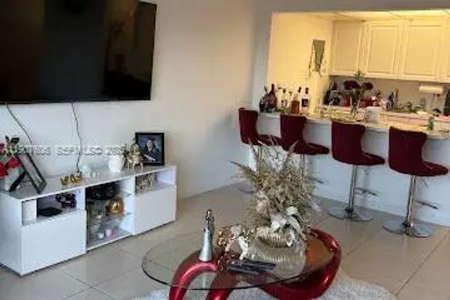5 of 15 - 17600 Nw 68th Avenue #b4002, Hialeah, FL
