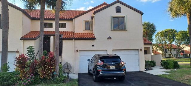 20 Via De Casas Sur #204, Boynton Beach
