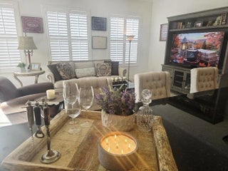 Photo of Listing #R11137793