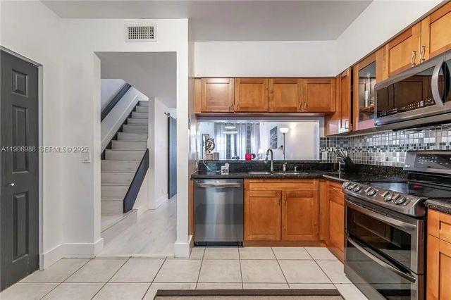 2 of 5 - 3310 Concert Lane, Margate, FL