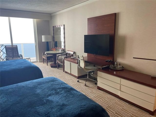 3 of 15 - 18001 Collins Avenue #2908, Sunny Isles Beach, FL