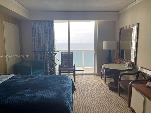 4 of 15 - 18001 Collins Avenue #2908, Sunny Isles Beach, FL