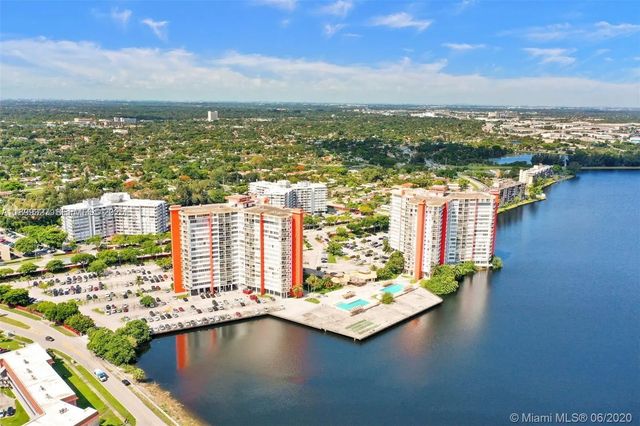 1351 Ne Miami Gardens Drive #1404e, Miami