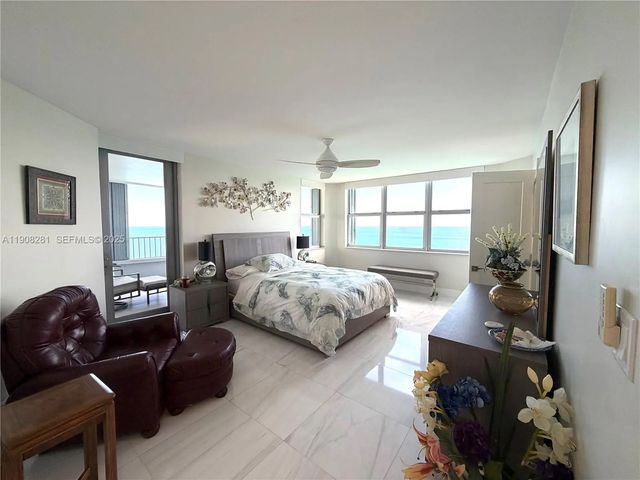 5 of 25 - 5200 N Ocean Drive #1801, Singer Island, FL