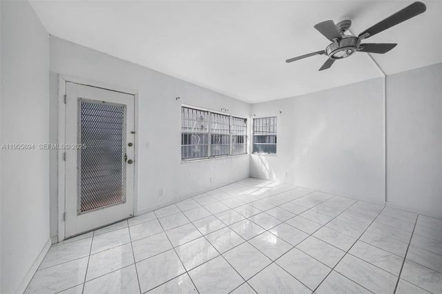 5 of 25 - 7712 Byron Avenue #2, Miami Beach, FL