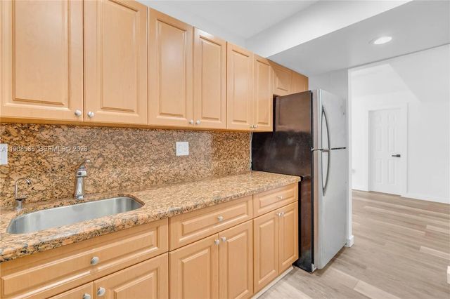 3 of 51 - 4709 Nw 7th Street #204-9, Miami, FL