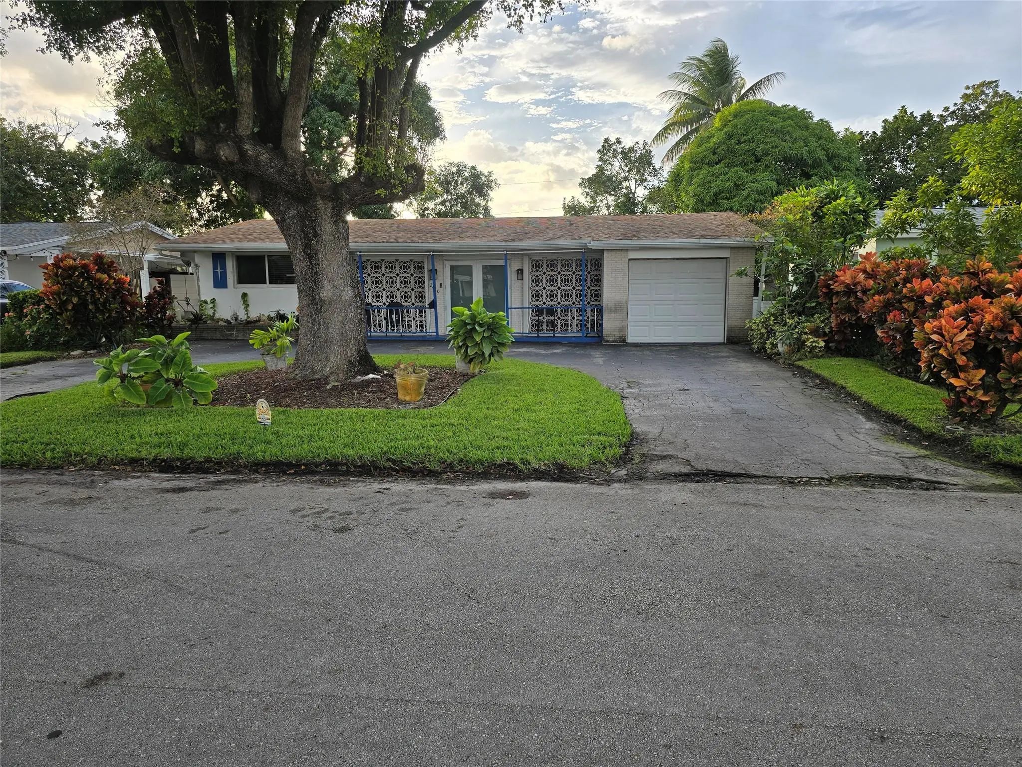 2410 Riviera Drive, Miramar