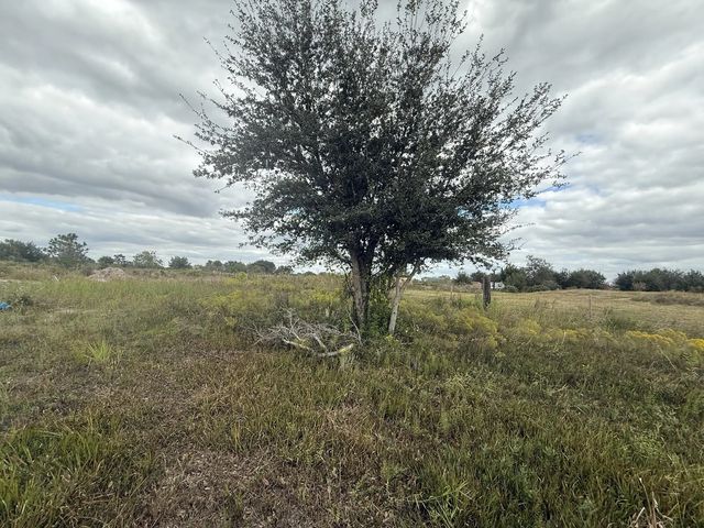 18677 Nw 270th Street, Okeechobee