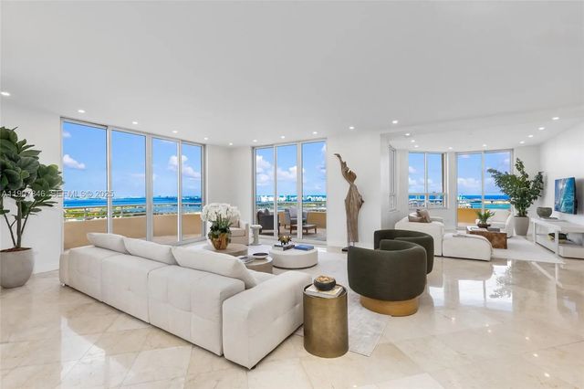 5 of 73 - 808 Brickell Key Drive #3901, Miami, FL