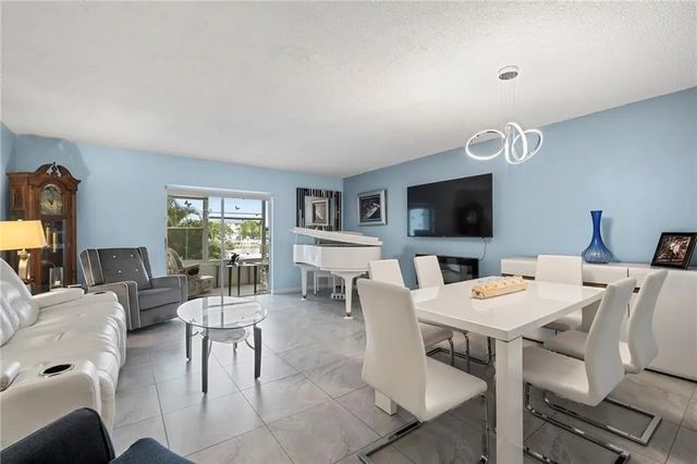 4750 Nw 22nd Court #208, Lauderhill