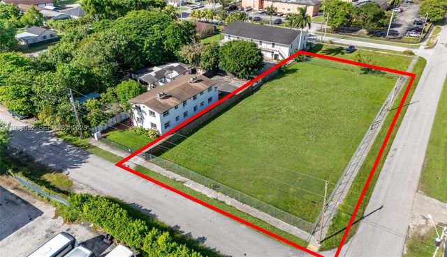 3 of 17 - 520 Sw Krome Terrace, Homestead, FL
