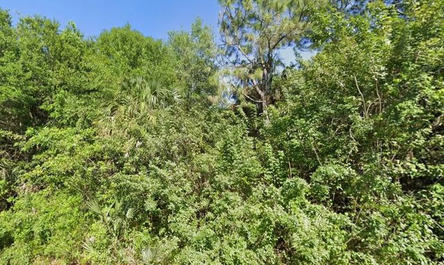 3 of 7 - 4702 Vera Avenue, Lehigh Acres, FL