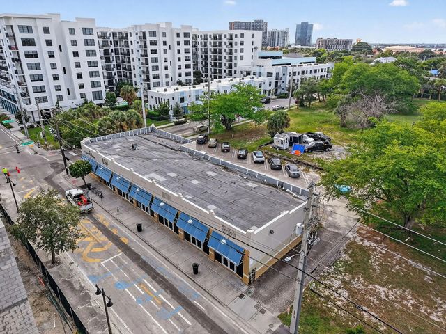 5 of 10 - 401 N Rosemary Avenue, West Palm Beach, FL