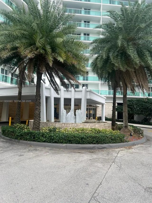 4 of 48 - 100 Bayview Drive #227, Sunny Isles Beach, FL