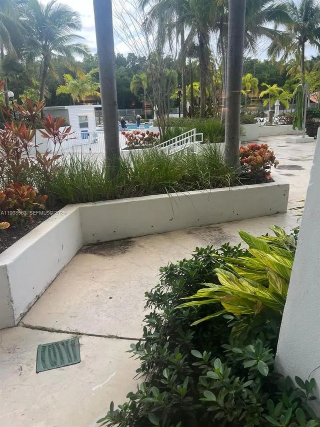 5 of 48 - 100 Bayview Drive #227, Sunny Isles Beach, FL