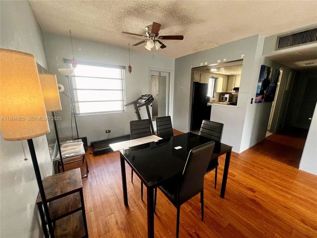 3 of 16 - 1501 Arthur Street #7, Hollywood, FL