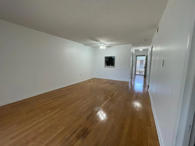 3 of 9 - 2302 Sunrise Boulevard #202, Fort Pierce, FL