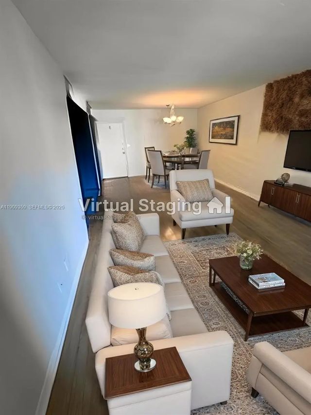 8411 Nw 8th Street #203, Miami