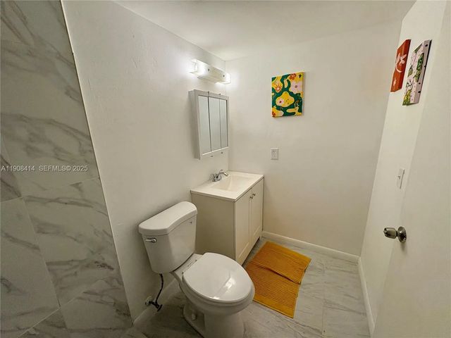 2 of 33 - 7310 Nw 1st Street #105, Margate, FL