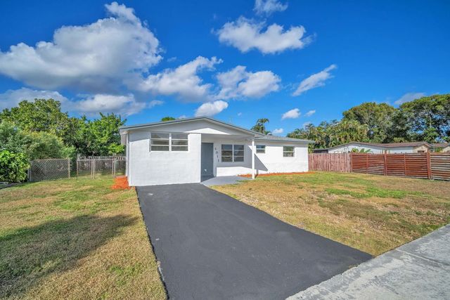 3 of 48 - 4911 Nw 16th Street, Lauderhill, FL