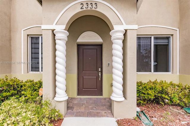 2 of 22 - 2333 Se 10th Street, Homestead, FL