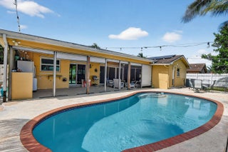 Photo of Listing #R11138612