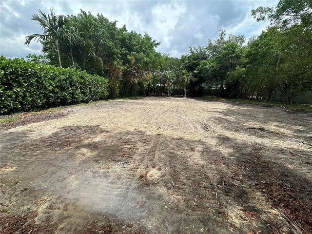 2 of 6 - 157 Nw 104th Street, Miami Shores, FL