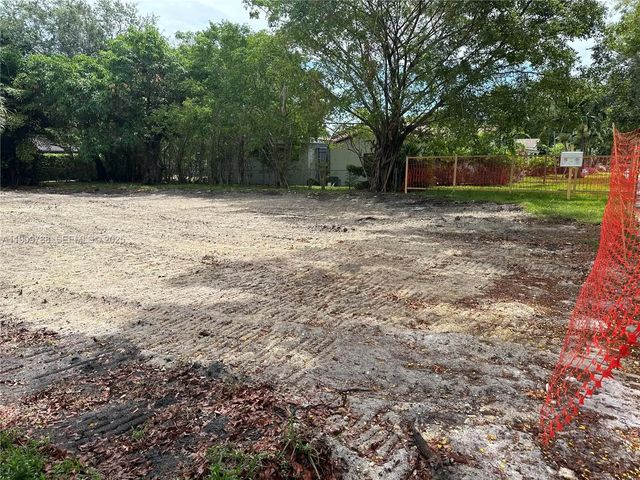 3 of 6 - 157 Nw 104th Street, Miami Shores, FL