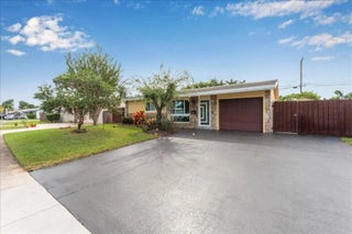 Photo of Listing #F10534260