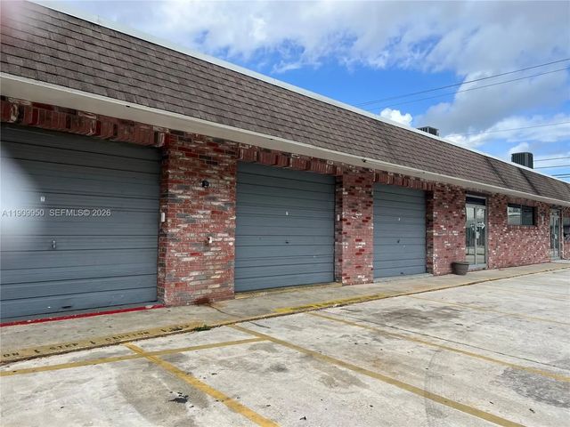 4 of 43 - 1001 W Midway Road, Fort Pierce, FL
