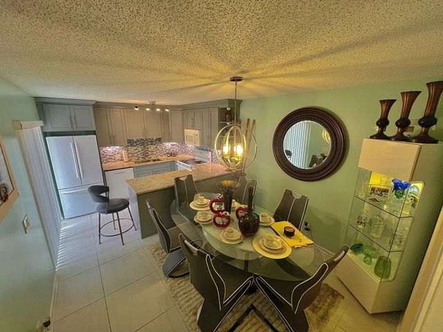 5 of 19 - 3960 August Drive, Lake Worth, FL