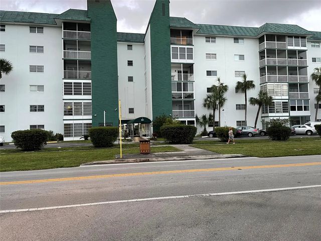 4751 Nw 21st Street #500, Lauderhill
