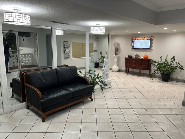 3 of 4 - 4751 Nw 21st Street #500, Lauderhill, FL