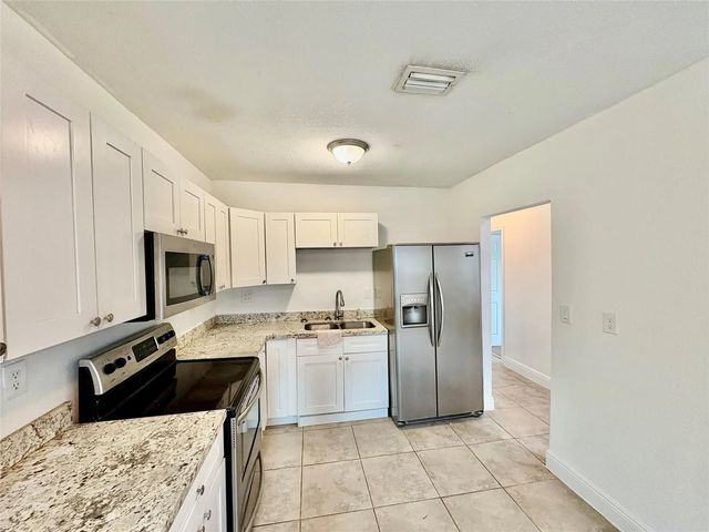 4 of 26 - 730 Arizona Avenue, Fort Lauderdale, FL