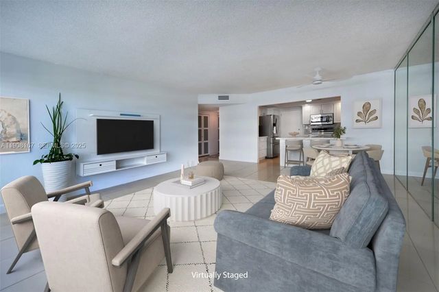 2 of 33 - 4010 Galt Ocean Drive #815, Fort Lauderdale, FL