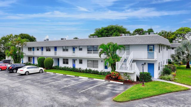 4 of 32 - 2929 Se Ocean Boulevard #117-7, Stuart, FL