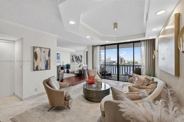 5 of 95 - 3000 Island Boulevard #1904, Aventura, FL