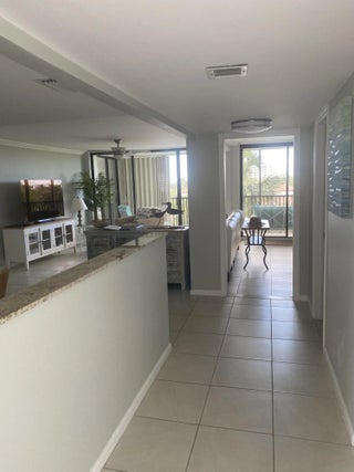 Photo of Listing #R11138892