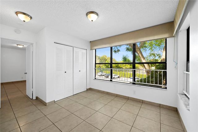 5 of 21 - 2906 S University Drive #10204, Davie, FL