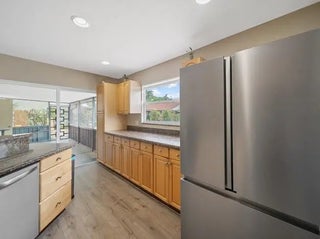 Photo of Listing #F10535766