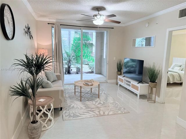 17150 N Bay Road #2102, Sunny Isles Beach