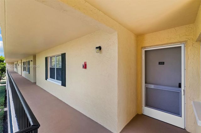 3 of 49 - 1087 Forest Lakes Drive #309, Naples, FL