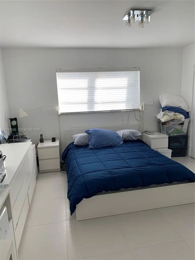 2 of 76 - 1501 Arthur Street #10, Hollywood, FL