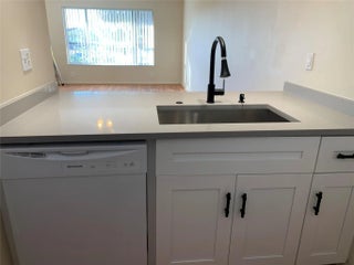 Photo of Listing #F10535855