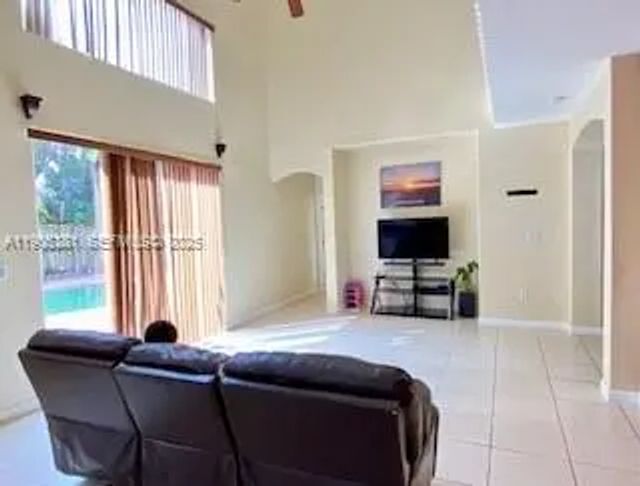 3 of 30 - 1906 Se 18th Street, Homestead, FL
