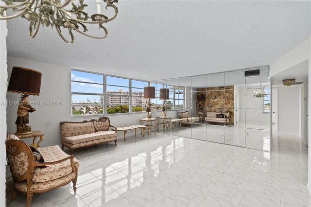 4 of 32 - 1351 Ne Miami Gardens Drive #406e, Miami, FL