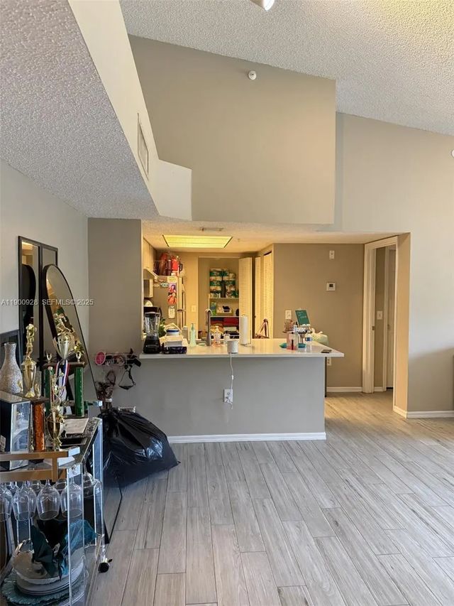 5 of 11 - 5015 Wiles Road #207, Coconut Creek, FL
